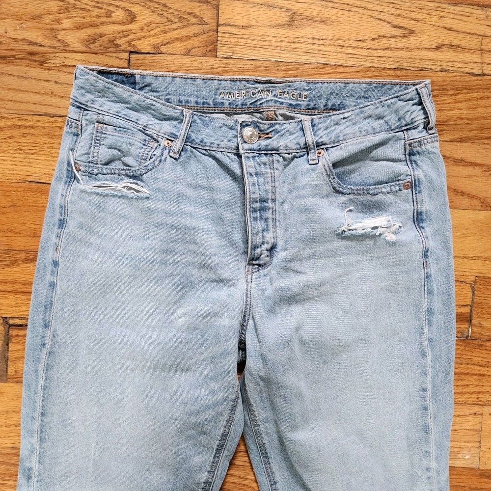 American Eagle Outfitters Light Blue Straight Leg Jeans - Picture 2 of 6